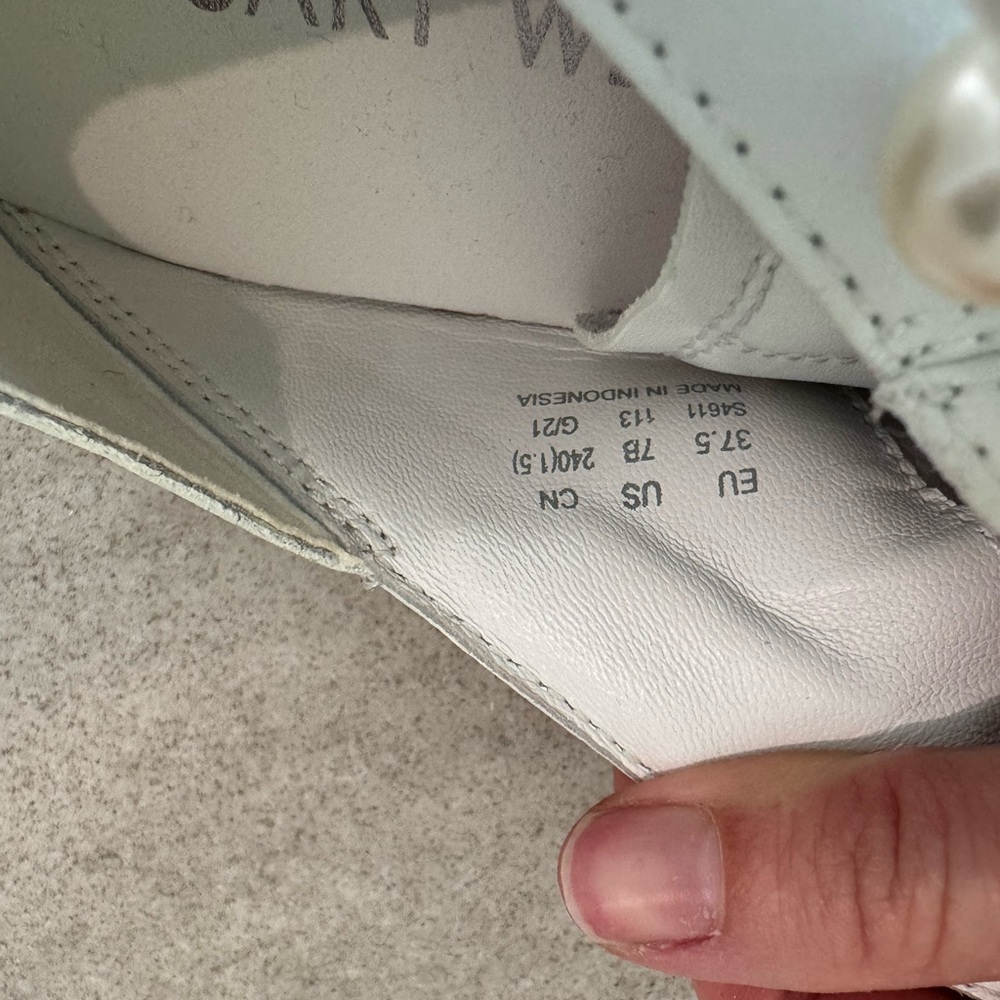 NEW Stuart Weitzman White Pearl Sneakers - Picture 8 of 10